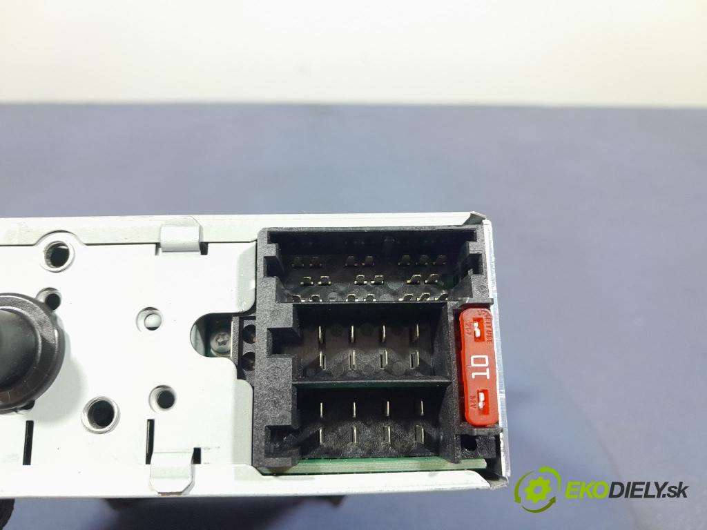 Ford Ka 2015 Radio I Navigace: 7356007820