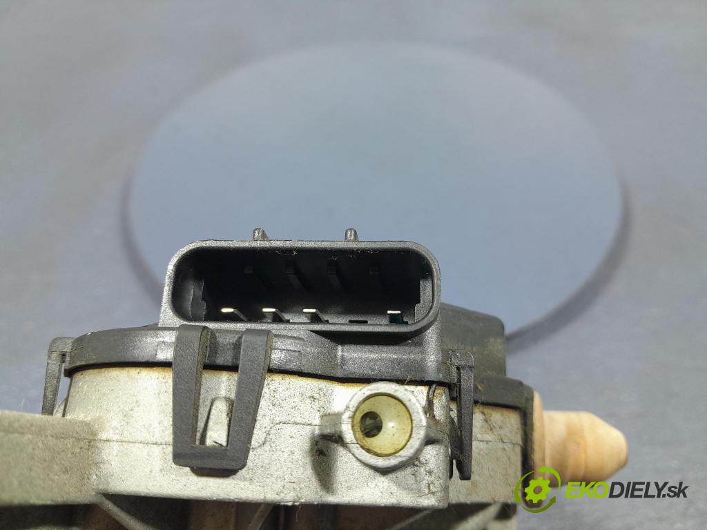 Ford Ka 2015 mechanismus motorek Stěrače: před MS159200-9310