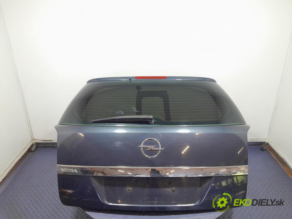 Opel Astra 2007 zadna dveře kufra: kufra: