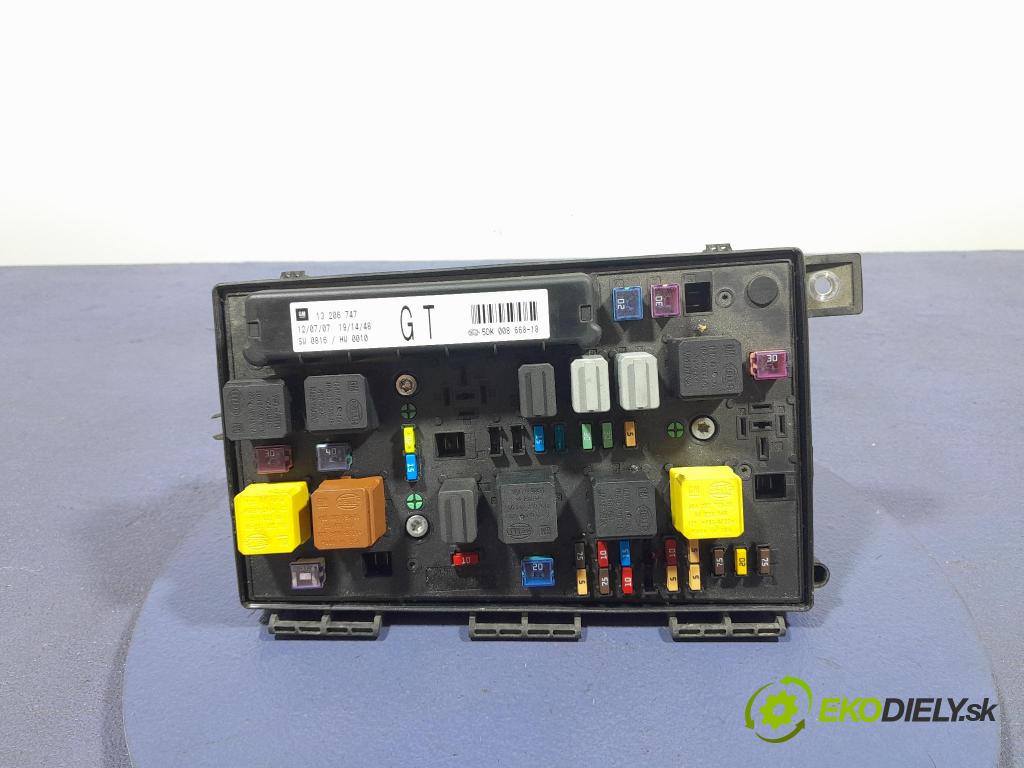 Opel Astra 2007 skrinka Poistky: 13206747