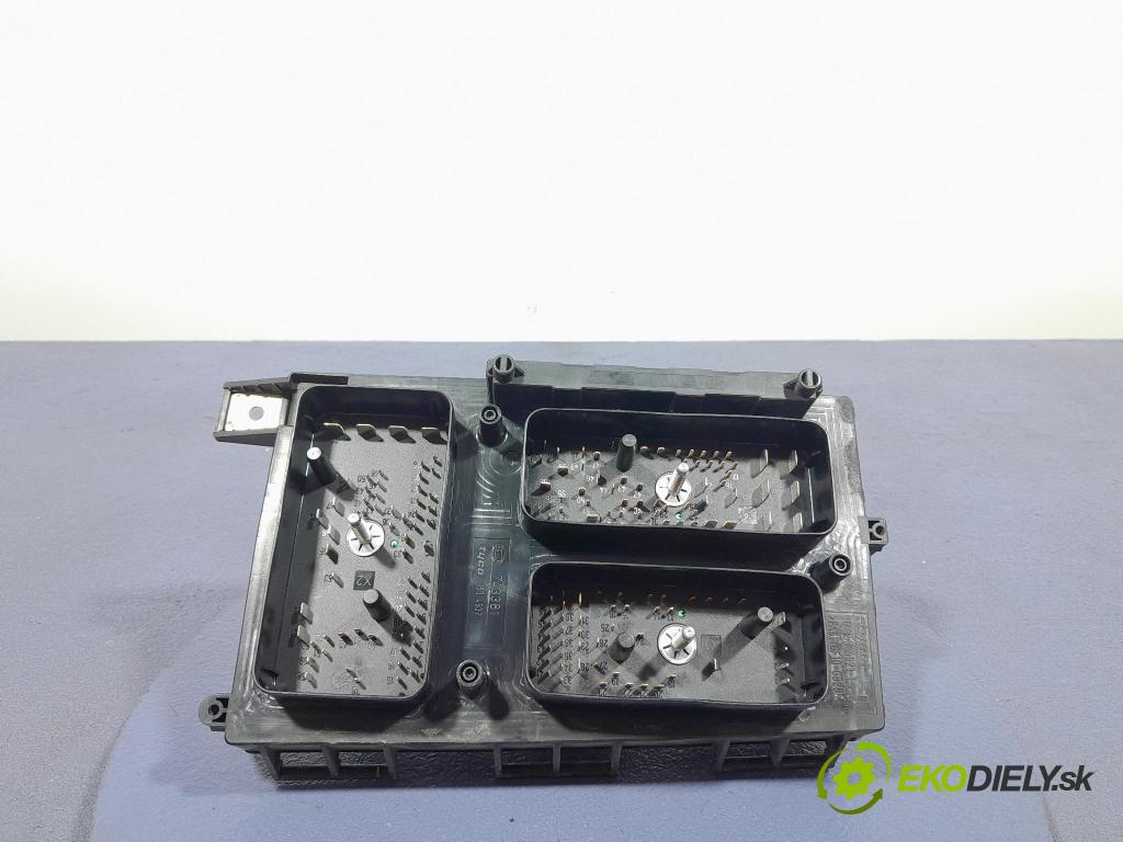 Opel Astra 2007 skrinka Poistky: 13206747