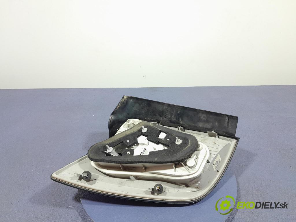 Opel Astra 2007 svetlo / reflektor zad Prava: Vonkajsia: 13223674