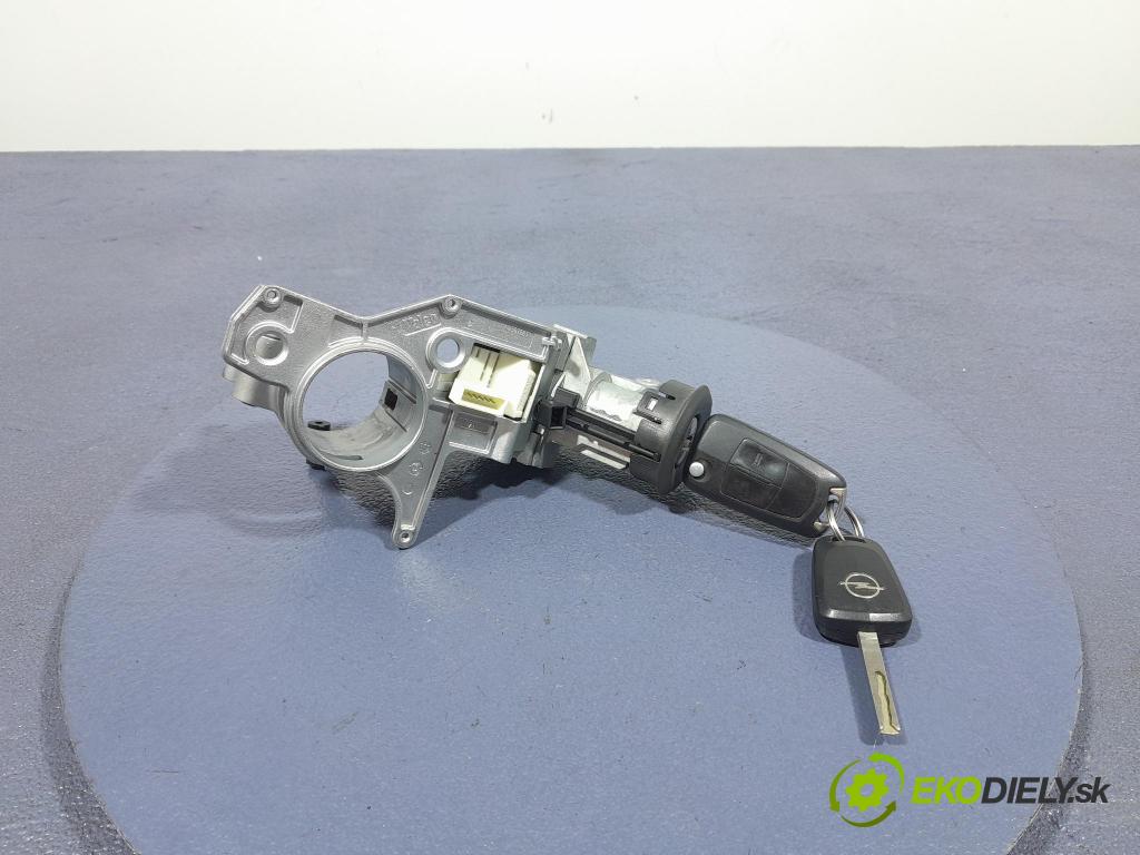 Opel Astra 2007 Spínač zapalování. N0501881