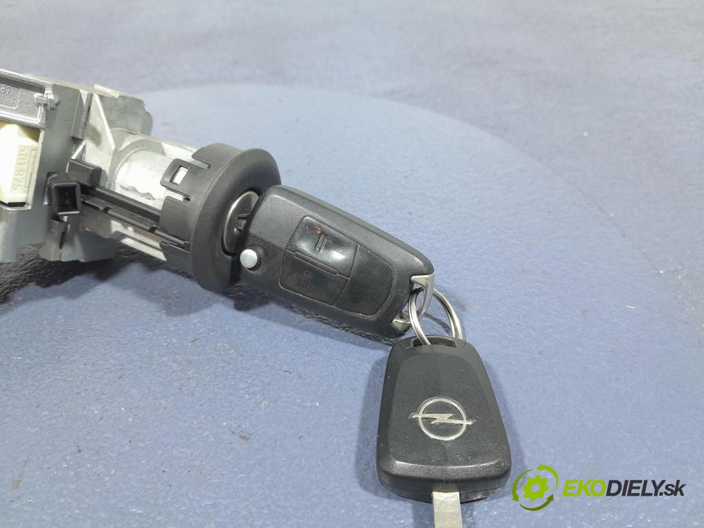 Opel Astra 2007 Spínač zapalování. N0501881