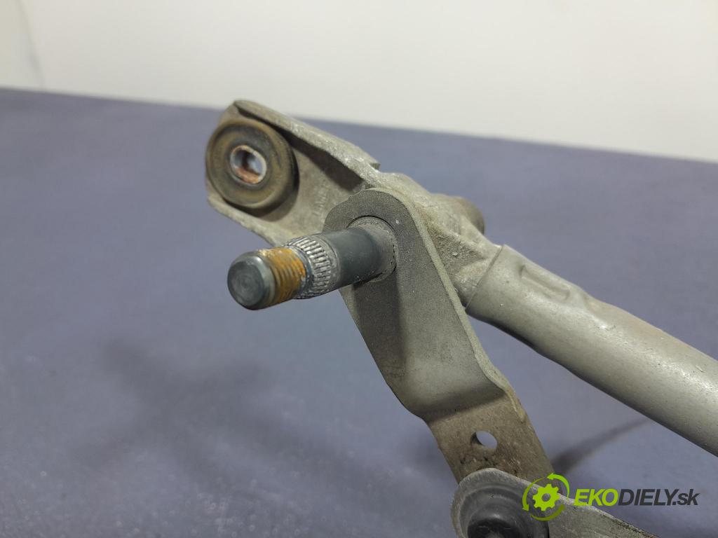 Hyundai Ix35 2011 mechanismus motorek Stěrače: před