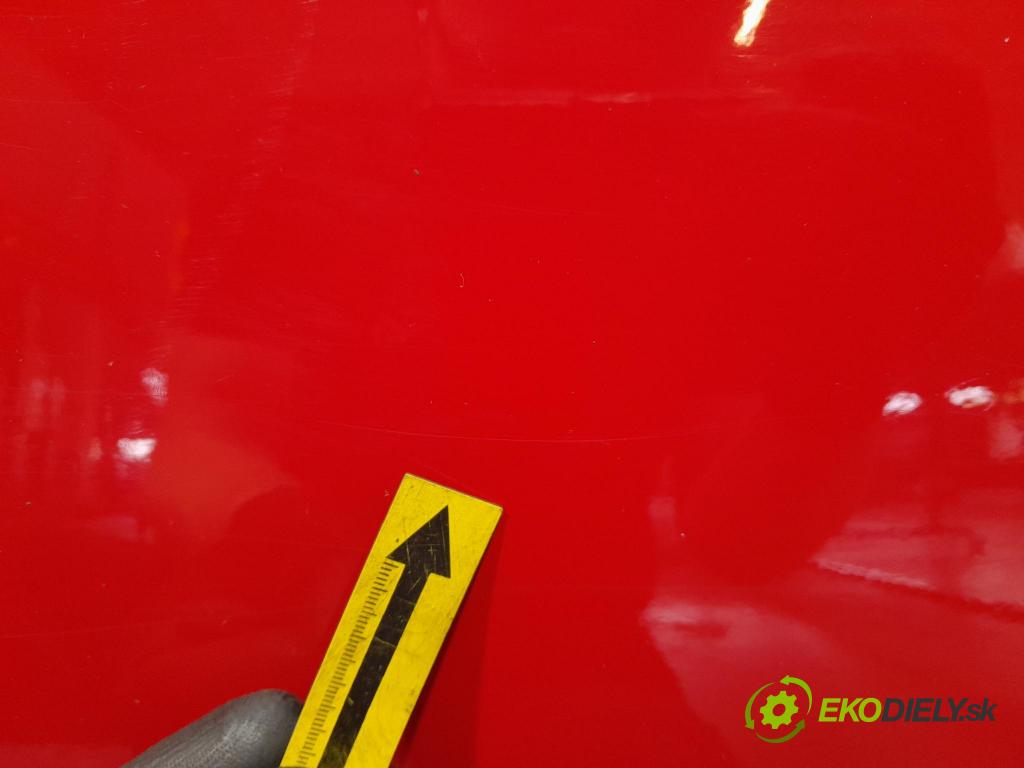 Toyota Aygo 2011 dveře před prave