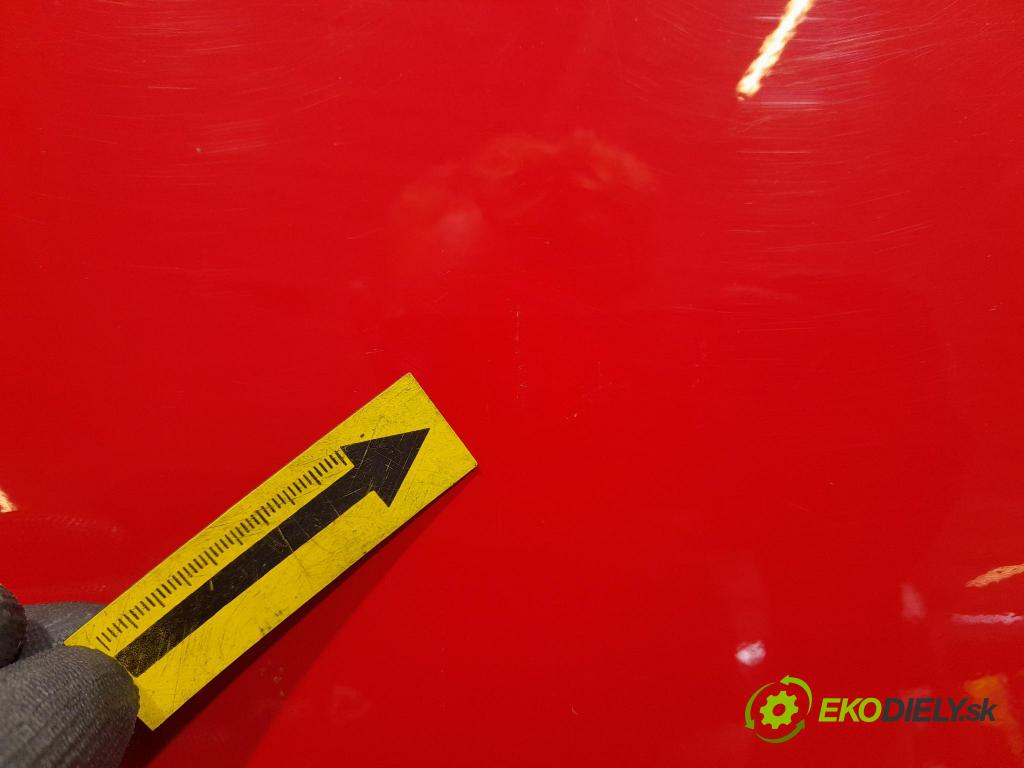 Toyota Aygo 2011 dveře před prave