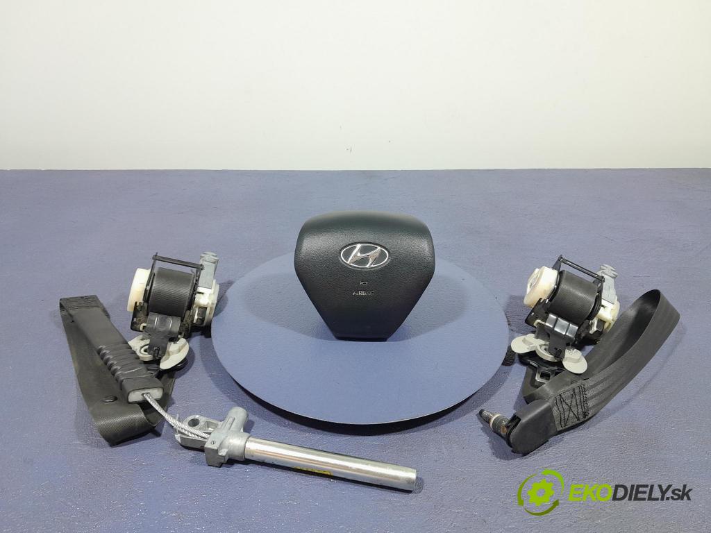 Hyundai Ix35 2011 kokpit,pristrojová doska