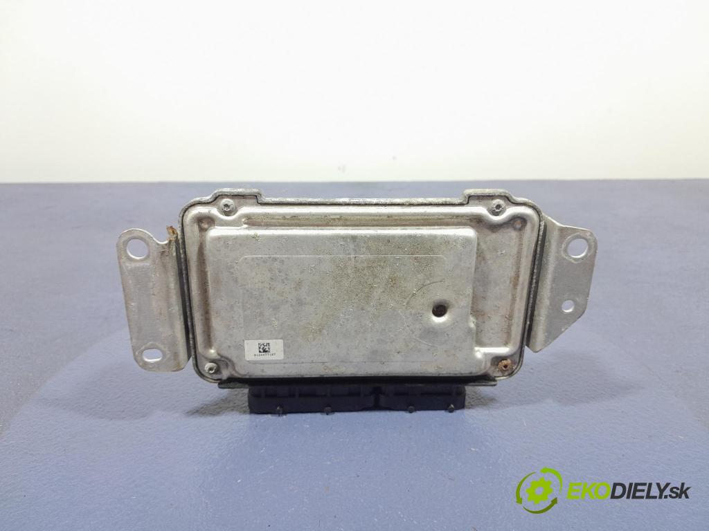 Toyota Aygo 2011 riadiaca jednotka Motor: 89661-0H130