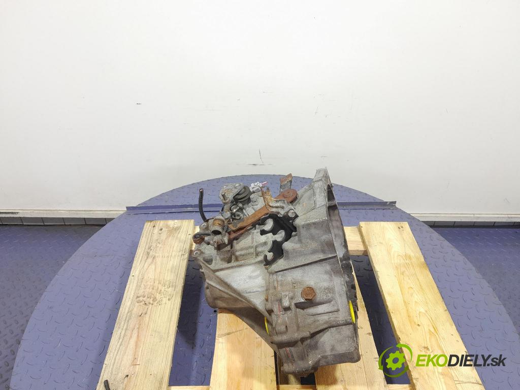 Toyota Aygo 2011 prevodovka Manualna 20TT01