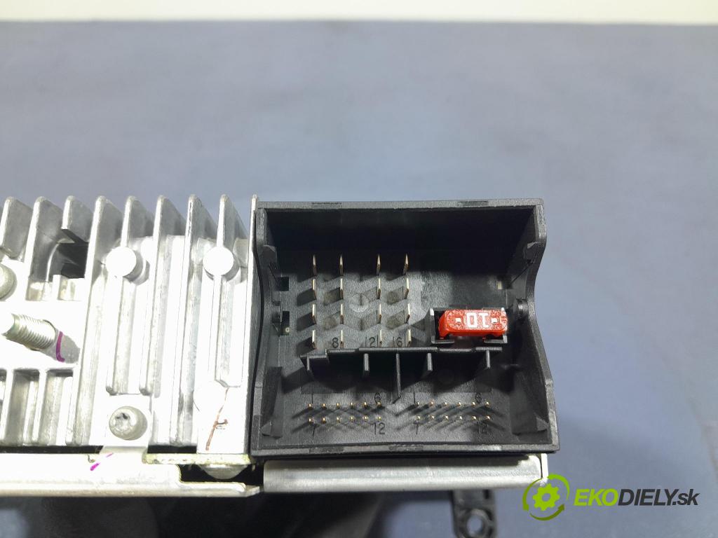 Bmw Seria 1 2007 Radio I Navigace: 9141682
