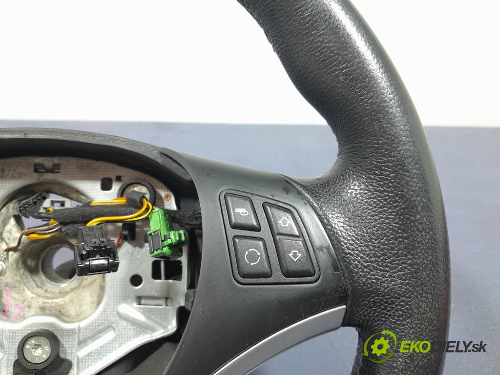 Bmw Seria 1 2007 volant 6769894