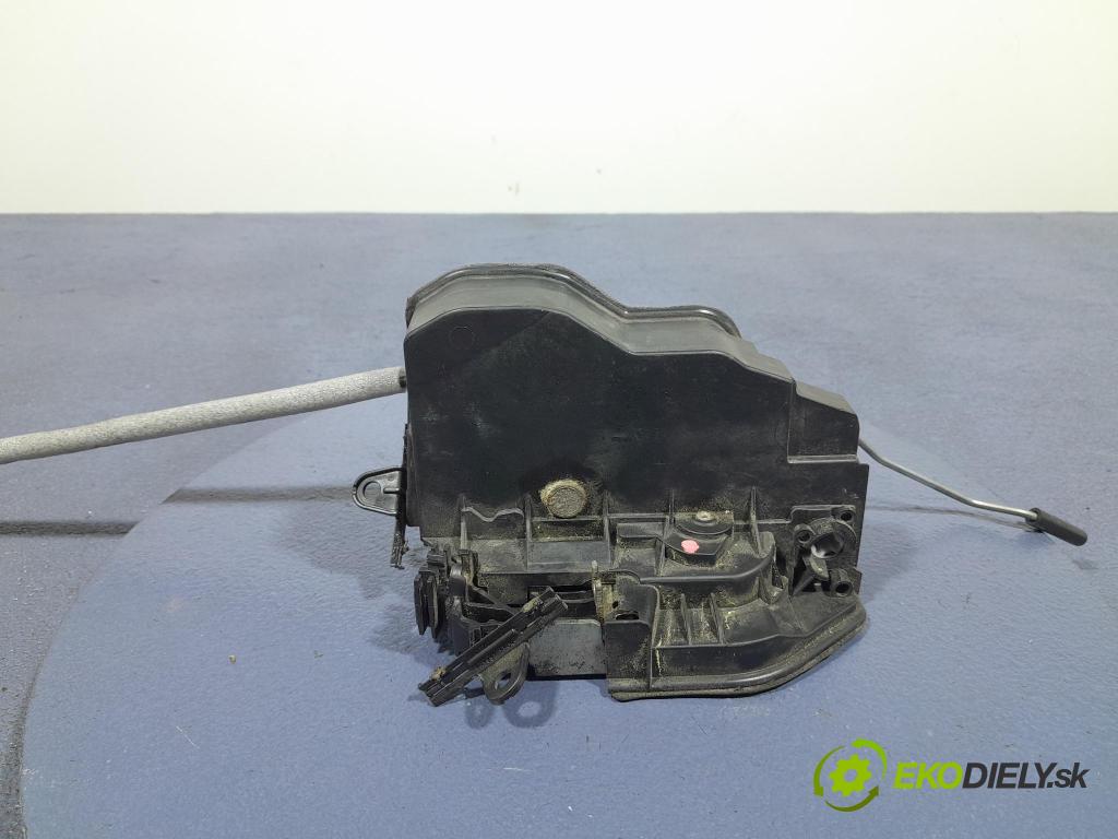 Bmw Seria 1 2007 zámok dvere Predné Vľavo: 7202149