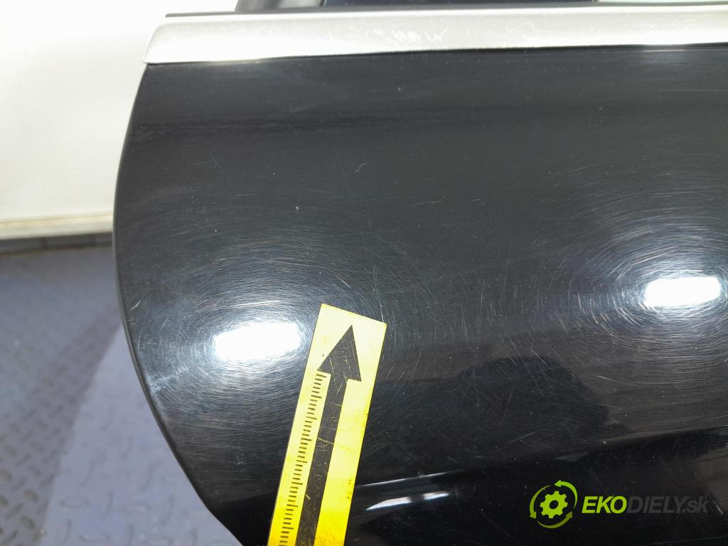 Audi A4 2012 dvere zad pravé