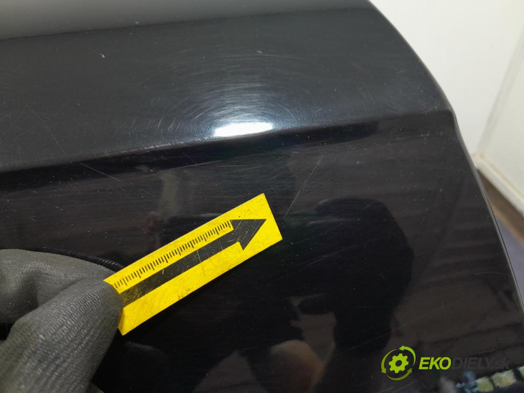 Audi A4 2012 dvere zad pravé