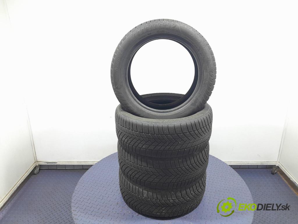 Audi A4 2012 pneumatiky: Zima 4050496001643