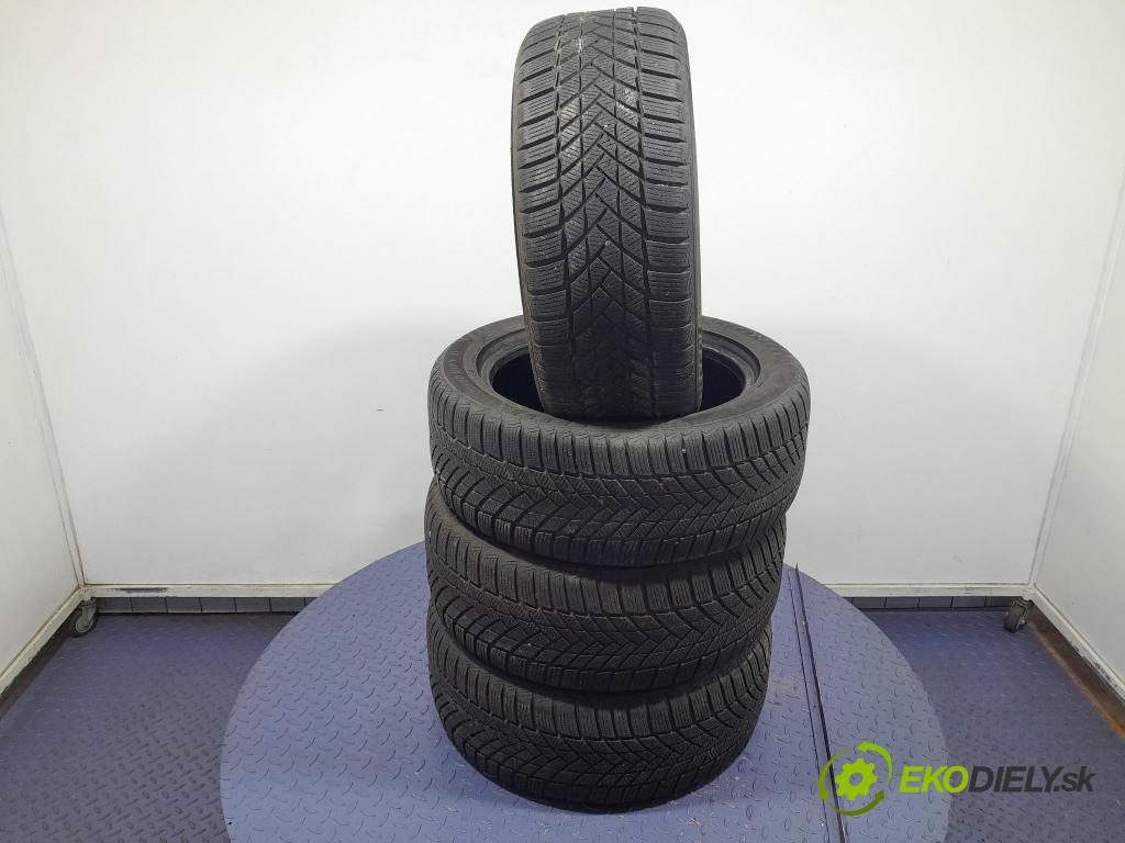 Audi A4 2012 pneumatiky: Zima 4050496001643