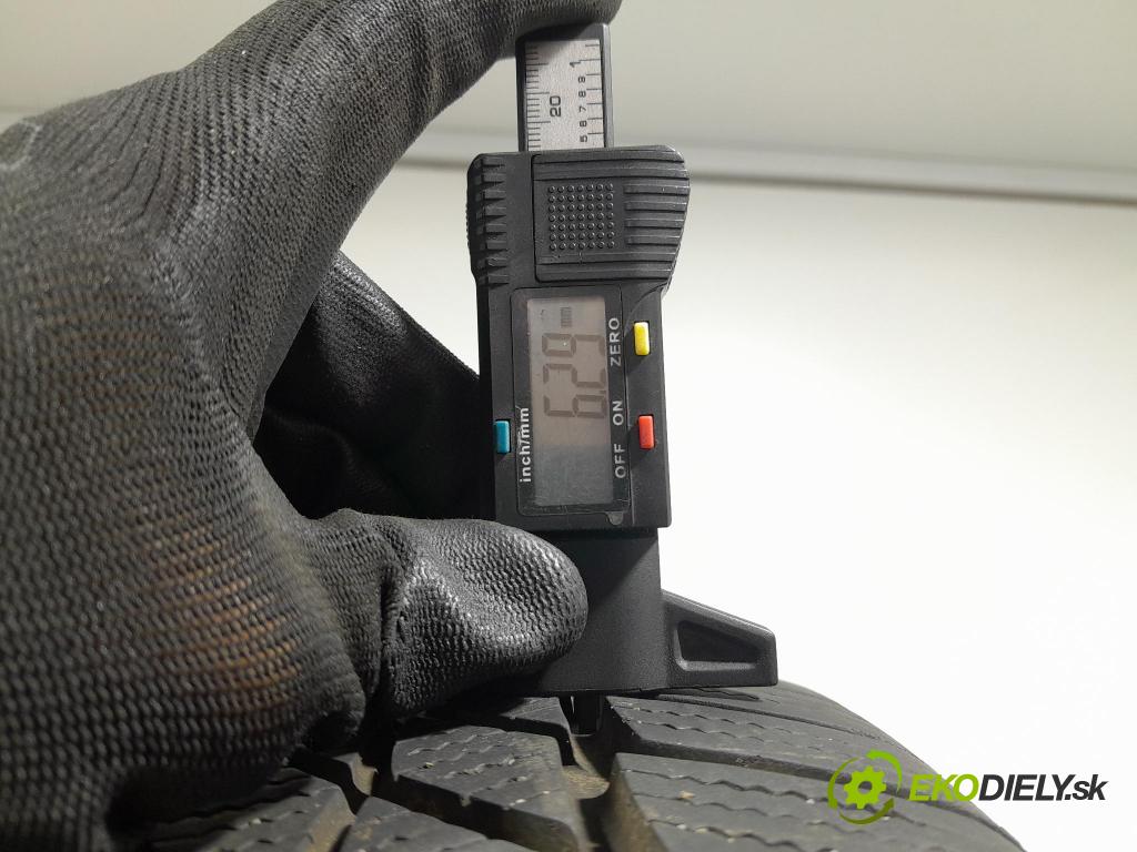 Audi A4 2012 pneumatika ZIMA: 4050496001643