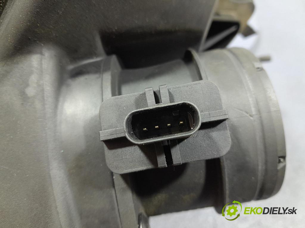 Audi A4 2012 obal Filtre: Vzduch: 8K0133837BG