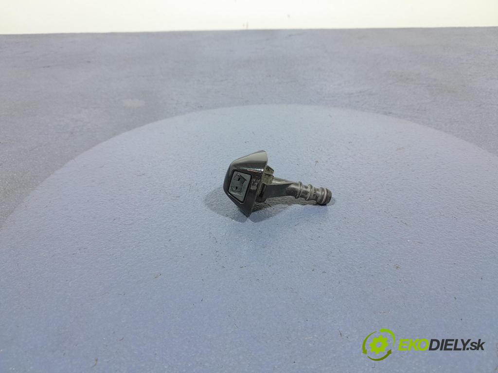 Bmw Seria 1 2007 ostrekovač 7179465