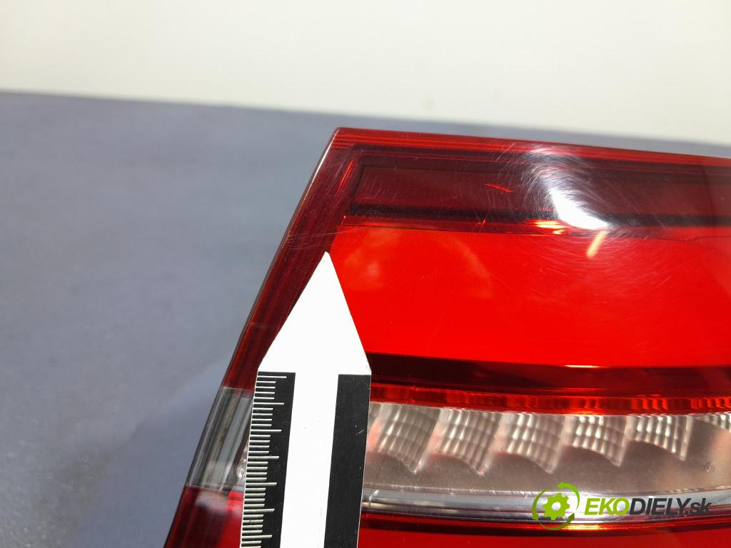 Mercedes Glc-klasa 2016 svetlo / reflektor zad Prava: Vonkajsia: A2539067400