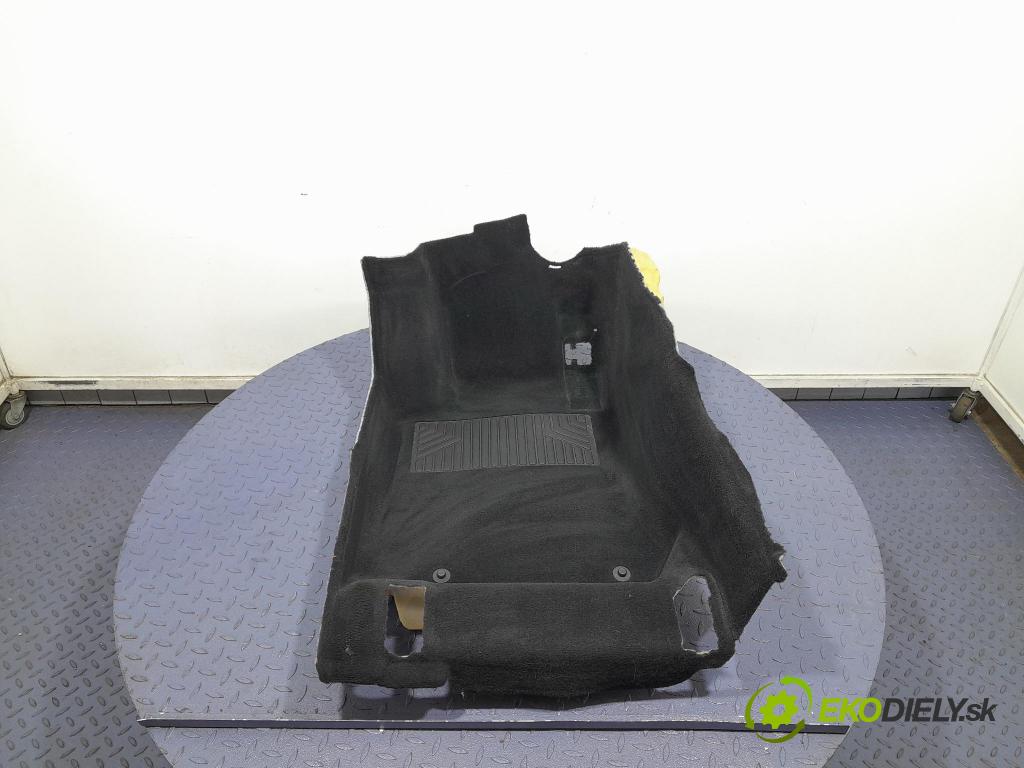 Mercedes Glc-klasa 2016 koberec do auta A2536800340
