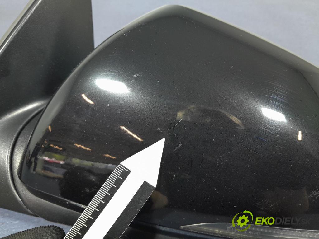 Hyundai I30 2021 zrkadlo Vľavo: