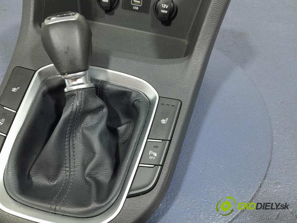 Hyundai I30 2021 kryt Plast: Interiéry: 84651-G4000