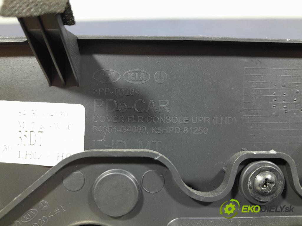Hyundai I30 2021 kryt Plast: Interiéry: 84651-G4000