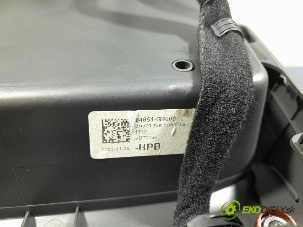 Hyundai I30 2021 kryt Plast: Interiéry: 84651-G4000