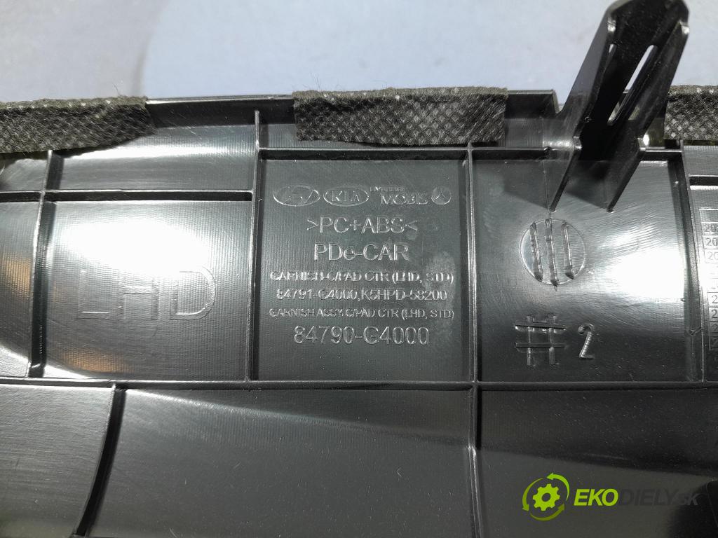Hyundai I30 2021 kryt Plast: Interiéry: 84790-G4000