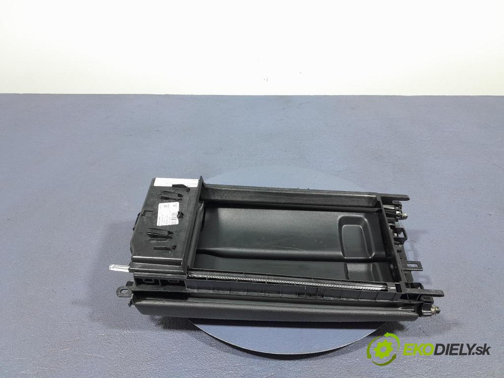 Mercedes Glc-klasa 2016 operadlo 2056808804
