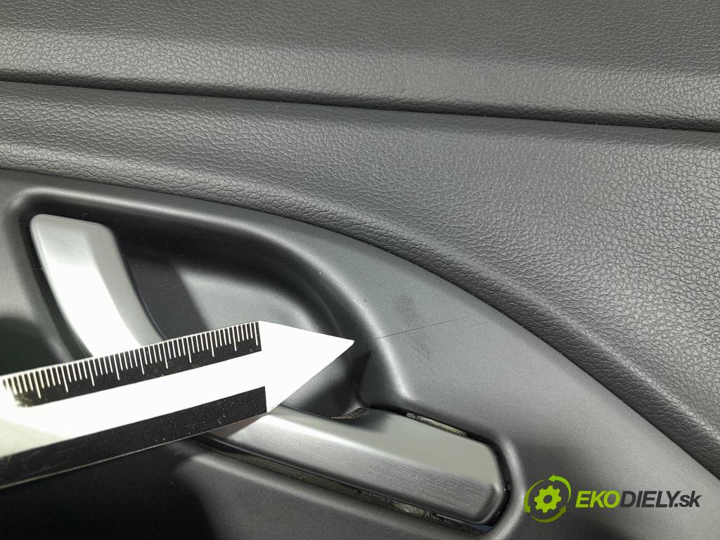 Hyundai I30 2021 Čalounictví: dvere zad Prava: 83302-G4010