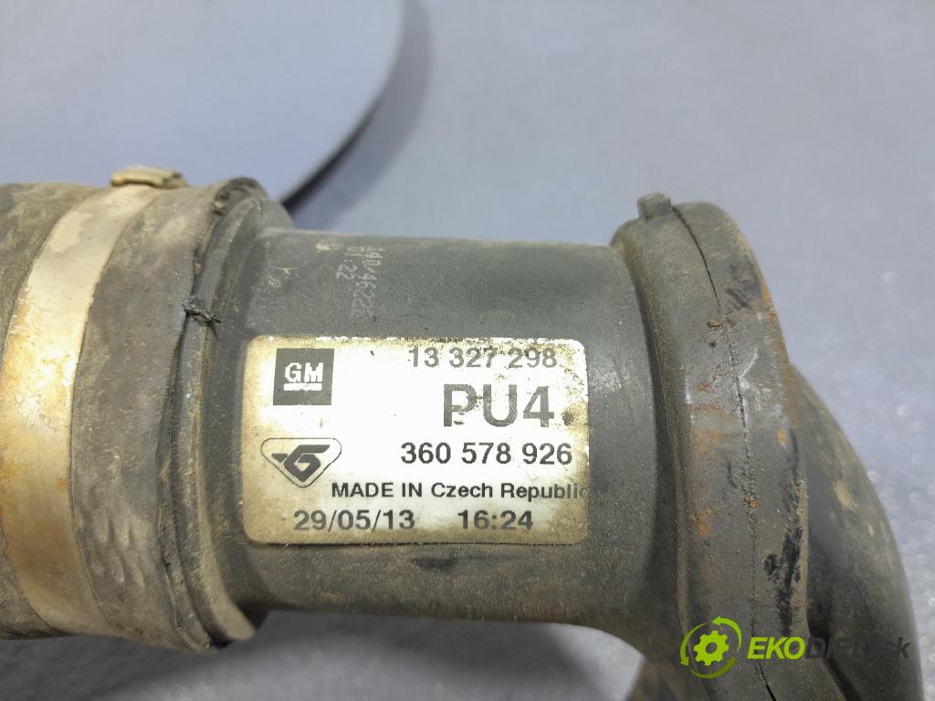 Opel Astra 2013 trubka Vzduch: 13327298