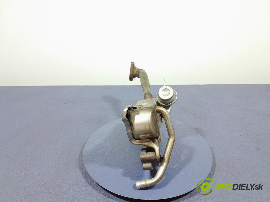 Opel Astra 2013 chladič EGR 55567726