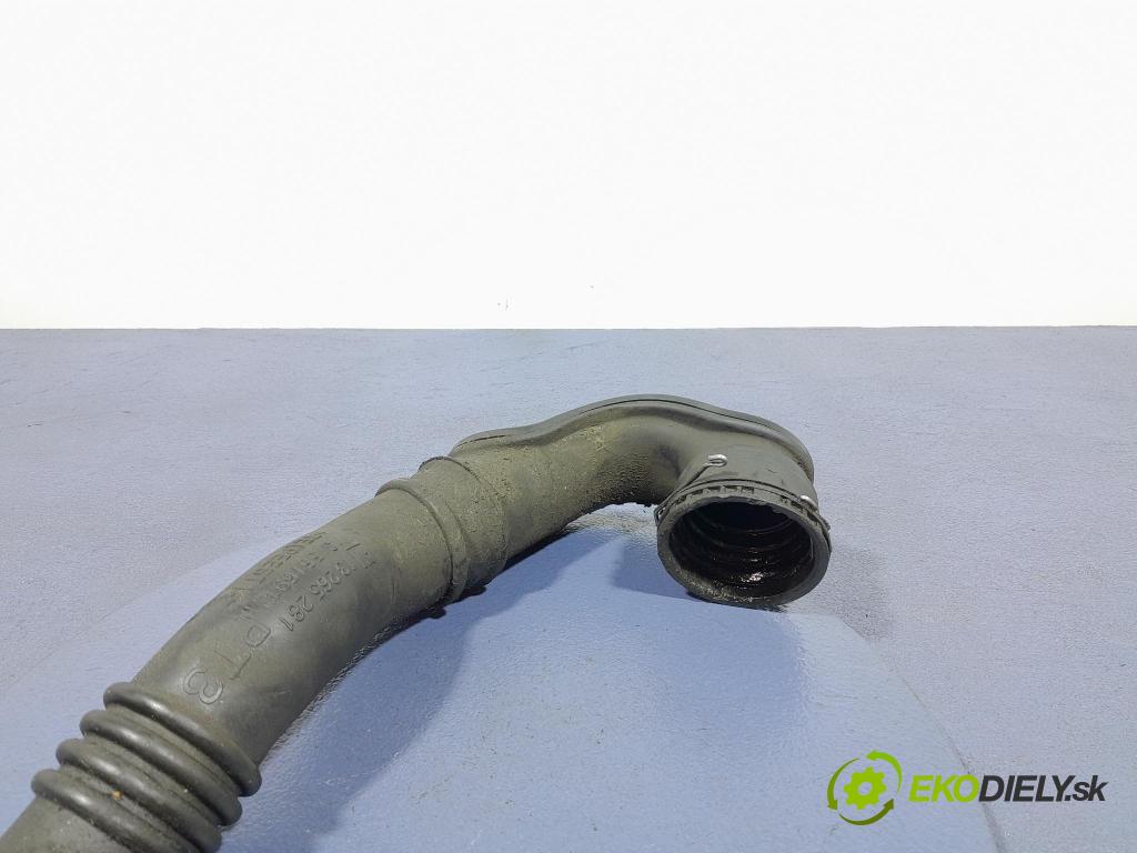 Opel Astra 2013 rúrka Vzduch: 13265281