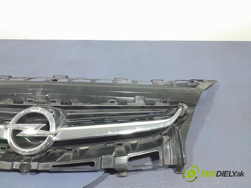 Opel Astra 2013 miežka / Gril: 13368851