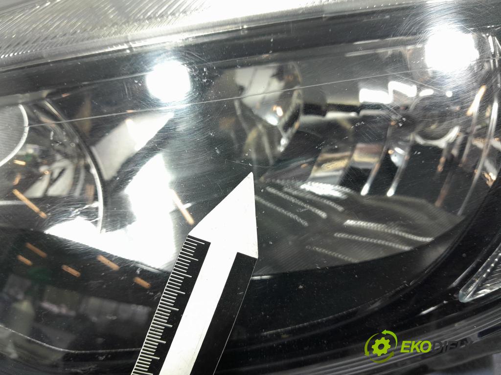 Opel Astra 2013 Reflektor: v pravo: 1EG010011