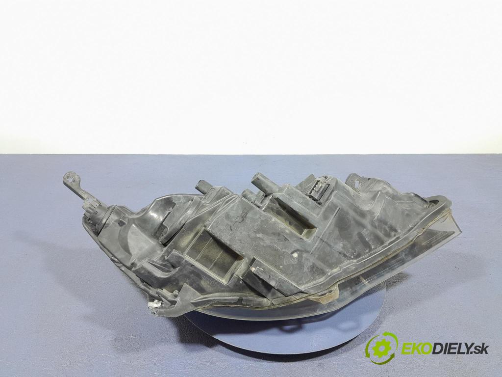 Opel Astra 2013 Reflektor: v pravo: 1EG010011
