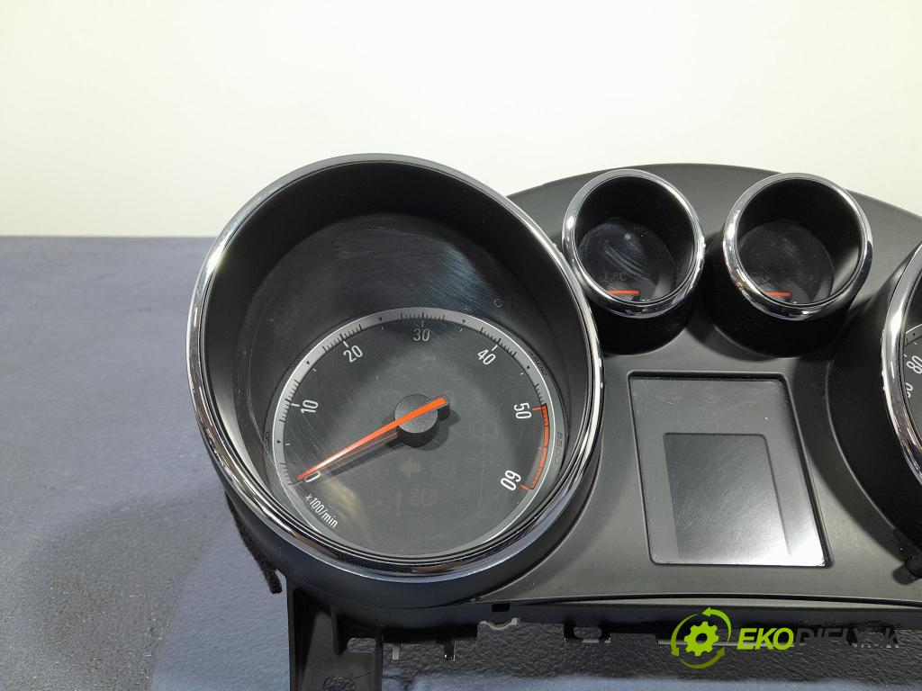 Opel Astra 2013 prístrojovka/ budíky 13433772