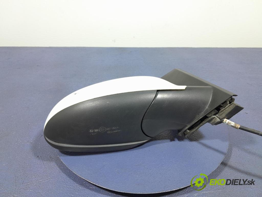 Opel Astra 2013 zrkadlo pravé 13302750
