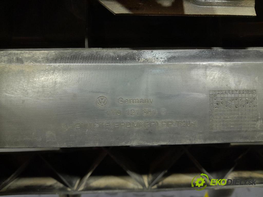 Vw Touran 2006 výstuha Predné: / pas predný