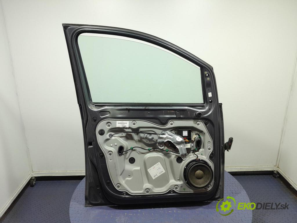Vw Touran 2006 dveře před Vlevo, odjet: 