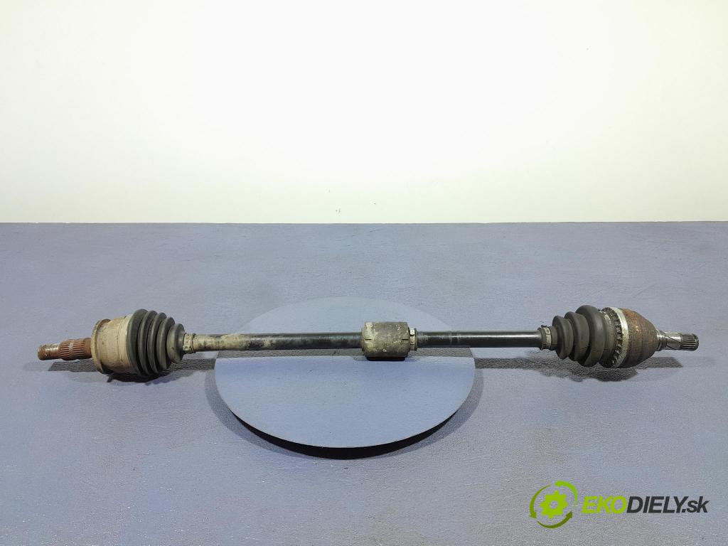 Opel Astra 2013 poloos Prava: Predné