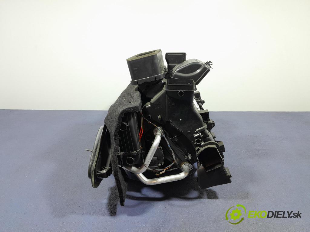 Mercedes Glc-klasa 2016 radiator A2058309504