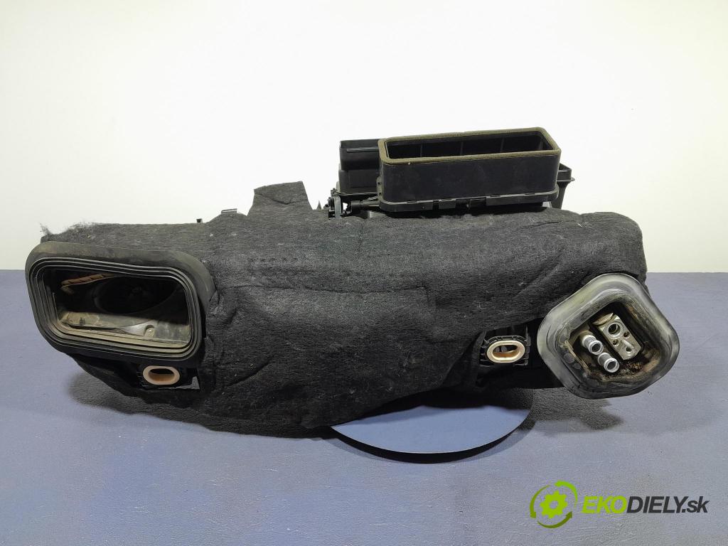 Mercedes Glc-klasa 2016 radiator A2058309504