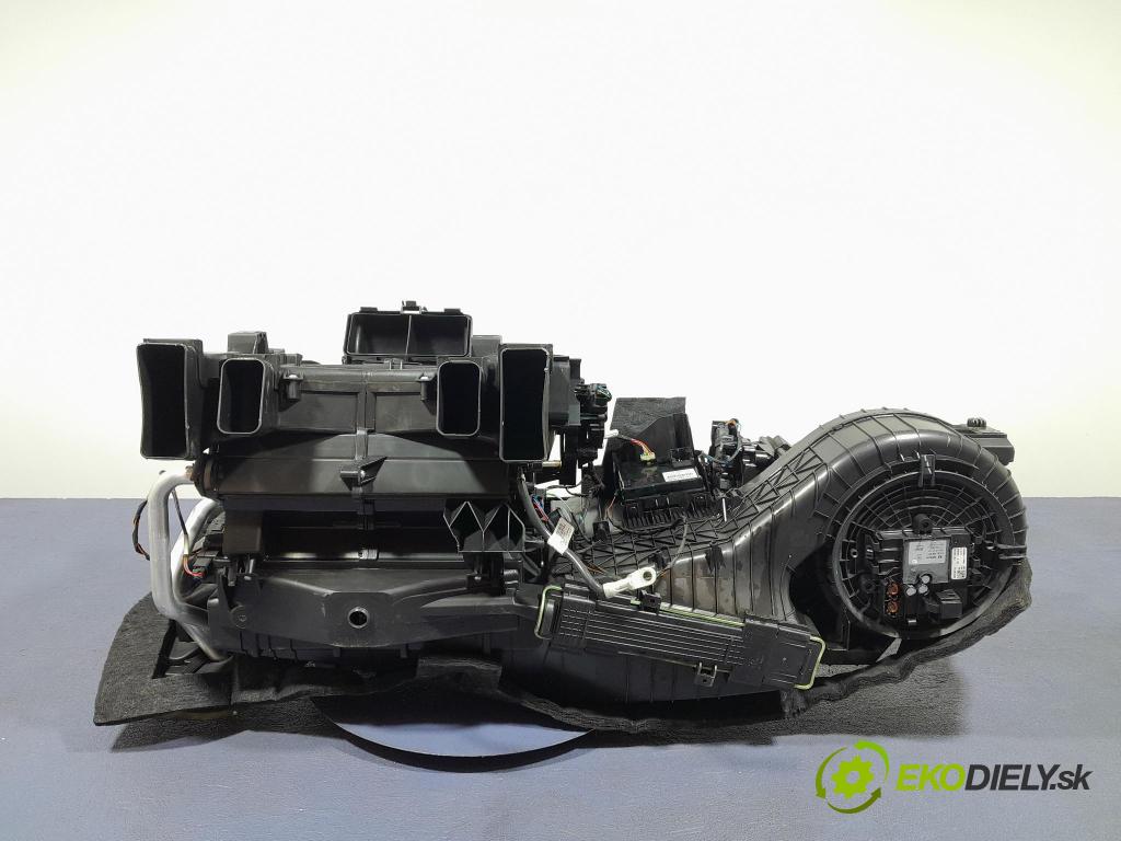 Mercedes Glc-klasa 2016 radiator A2058309504