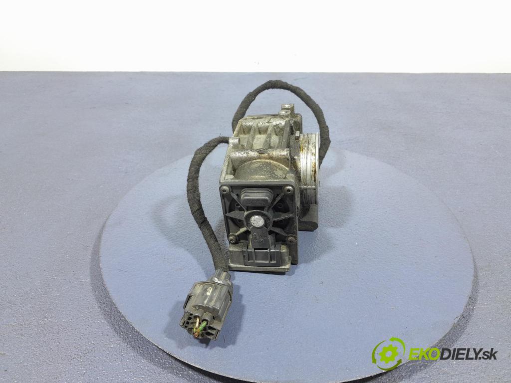 Volvo Xc70 2000 klapka 8644347