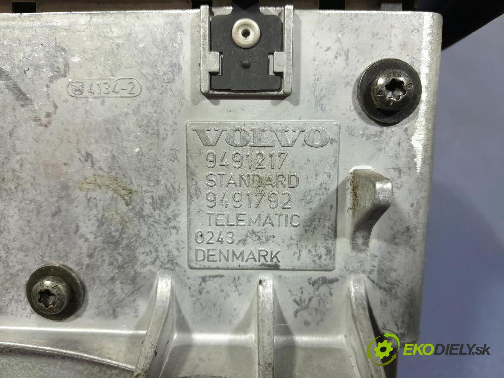 Volvo Xc70 2000 Radio I Navigace: 9491217