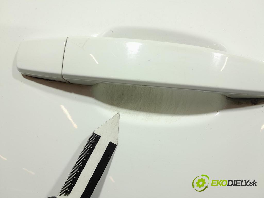 Opel Astra 2013 dvere Predné pravé
